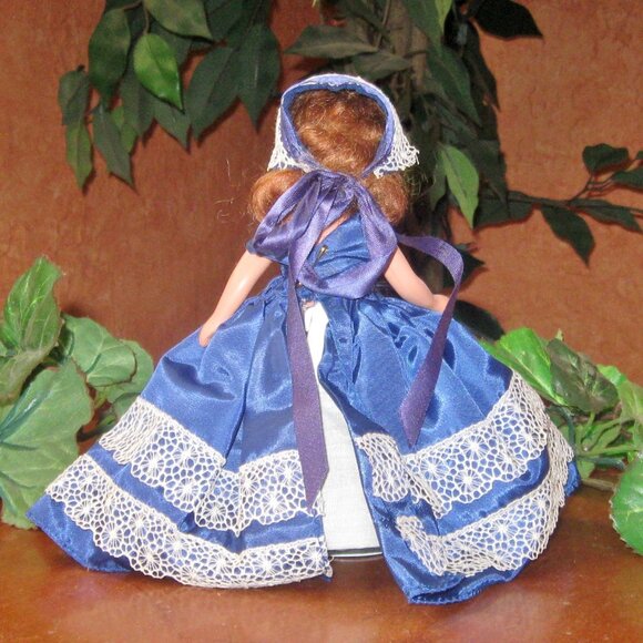 Vintage Doll Nancy Ann Story Book Doll w Royal Blue Dress and Matching Bonnet - Picture 4 of 12